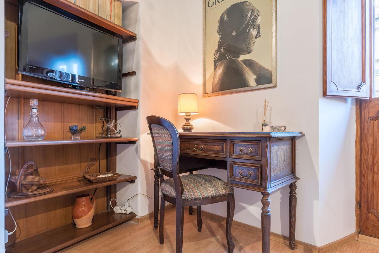 Montecitorio & Pantheon Stylish Flat Apartamento Roma Exterior foto