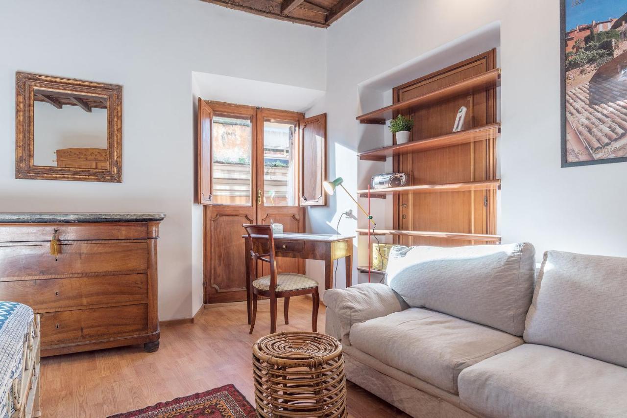 Montecitorio & Pantheon Stylish Flat Apartamento Roma Exterior foto